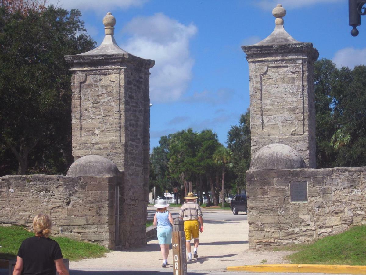 Adorable Historic Downtown Apartment St. Augustine Bagian luar foto